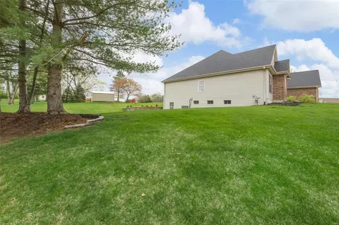 Exterior - 102 Laurens Rdg, O'fallon, MO 63368 photo 11 of 12
