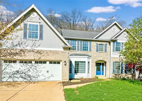 681 Legends View Dr, Eureka, MO 63025 photo 1