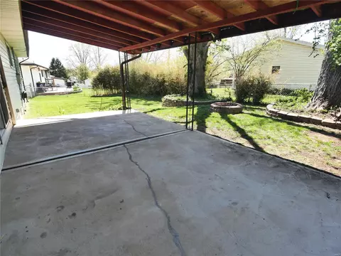 Exterior - 2000 Caesar Dr, Fenton, MO 63026 photo 5 of 12