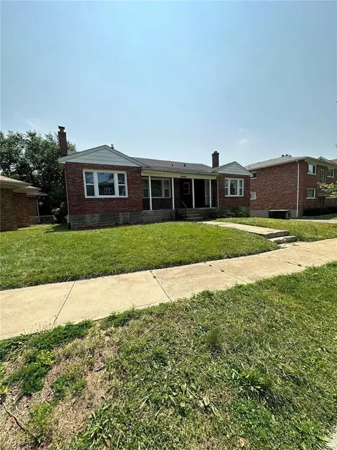 4952 Oleatha Ave, Saint Louis, MO 63139