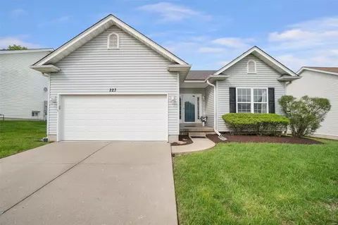 223 Fiddlecreek Ridge Rd, Wentzville, MO 63385