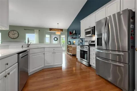 451 Brookhaven Ct, O'fallon, MO 63368 photo 11