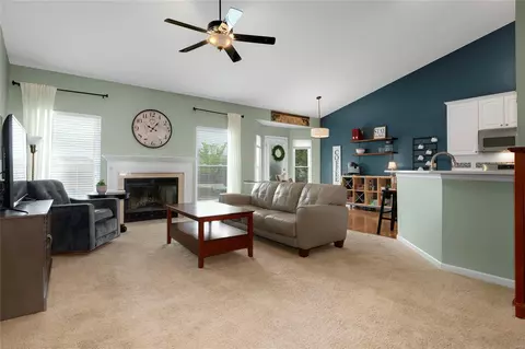 451 Brookhaven Ct, O'fallon, MO 63368 photo 7