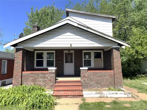 5405 Janet Ave, Saint Louis, MO 63136