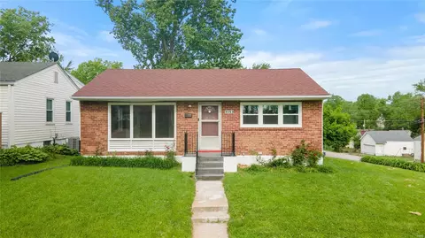 3153 Rex Ave, Saint Louis, MO 63114
