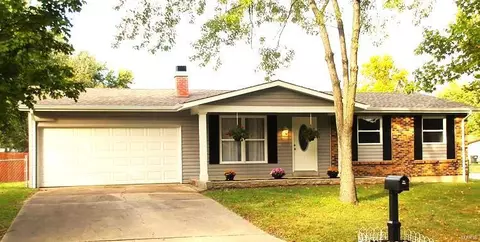 3531 Ridgewood Dr, Saint Charles, MO 63303