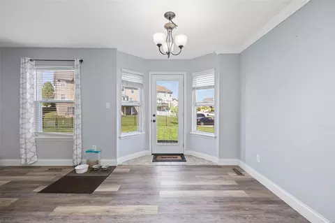Entry Way - 433 Spring Trce, O'fallon, MO 63368 photo 1 of 3
