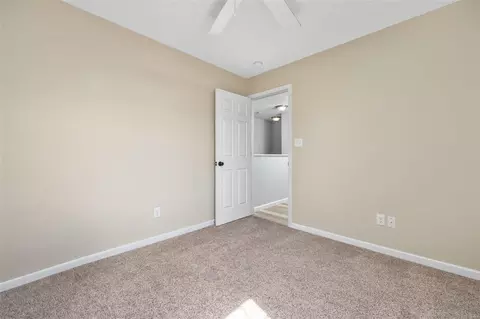 Bedroom - 433 Spring Trce, O'fallon, MO 63368 photo 3 of 5
