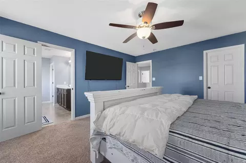 Bedroom - 433 Spring Trce, O'fallon, MO 63368 photo 2 of 5