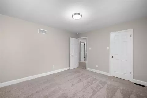 Bedroom - 2101 Bow Tree Ct, Chesterfield, MO 63005 photo 3 of 5