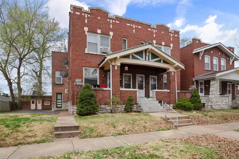 4628 Quincy St, Saint Louis, MO 63116