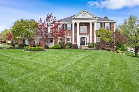 20 Monticello Ct, Saint Charles, MO 63303