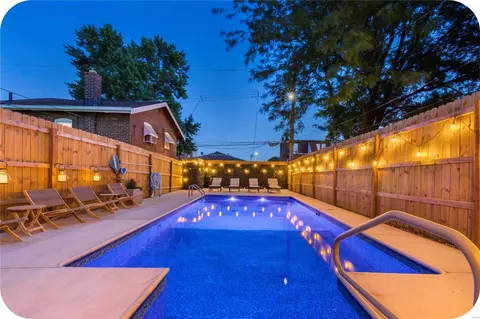 4058 Phillips Ave, Saint Louis, MO 63116