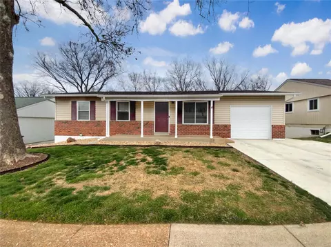 4219 Martyridge Dr, Saint Louis, MO 63129