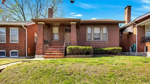 5209 Tennessee Ave, Saint Louis, MO 63111