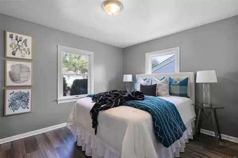 Bedroom - 180 Bascom Dr, Saint Louis, MO 63135 photo 1 of 2