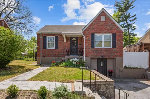 7412 Murdoch Ave, Saint Louis, MO 63119