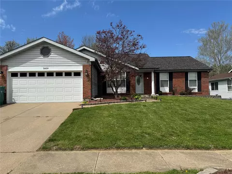 3809 Salvation Rd, Florissant, MO 63034
