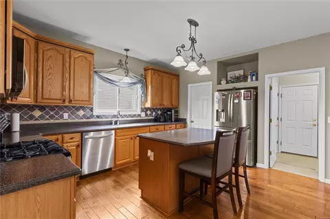 Kitchen - 1441 Noyack Dr, O'fallon, MO 63366 photo 5 of 5