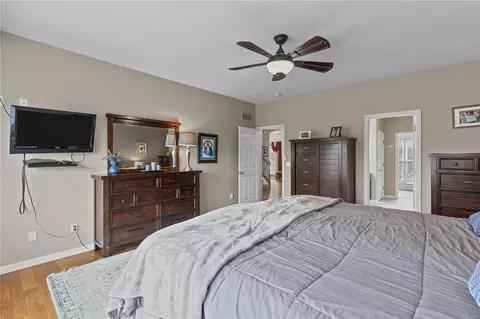 Bedroom - 1441 Noyack Dr, O'fallon, MO 63366 photo 2 of 5