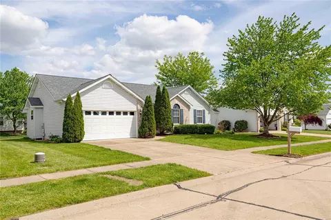 Exterior - 8 Locust Hills Ct, O'fallon, MO 63366 photo 7 of 7