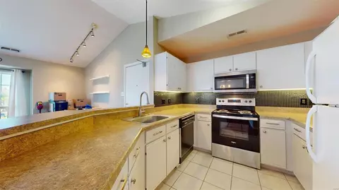 Kitchen - 1323 Holgate Dr #D, Ballwin, MO 63021 photo 2 of 3