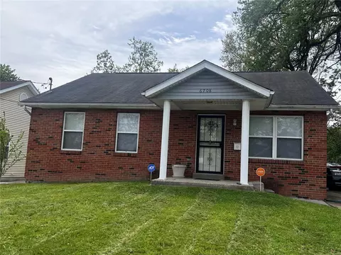 6708 Wynhill Dr, Saint Louis, MO 63133