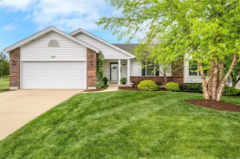 603 Green Tree Meadows Dr, Lake Saint Louis, MO 63367