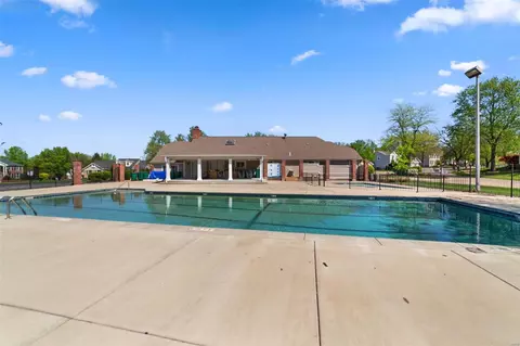 Exterior - 15709 Eldon Ridge Dr, Chesterfield, MO 63017 photo 5 of 6