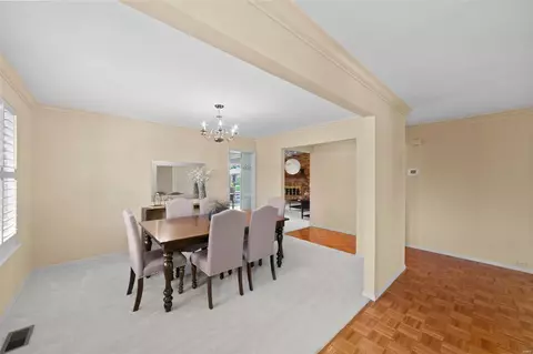 Dining - 15709 Eldon Ridge Dr, Chesterfield, MO 63017 photo 5 of 6