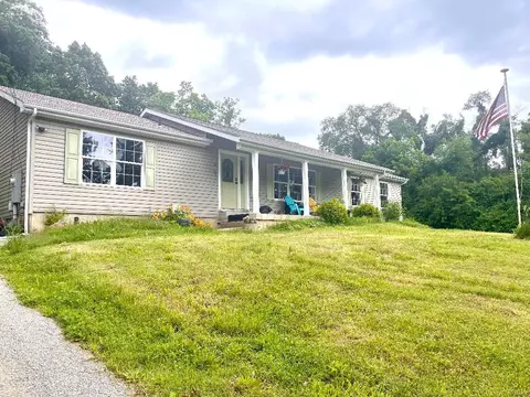 10769 Booth Ave, Saint Louis, MO 63114