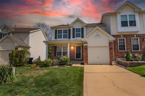 3583 Pearson Pointe Ct, Saint Louis, MO 63129