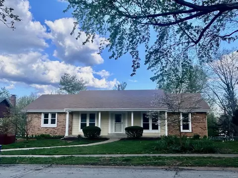 626 Shady Mdws, Ballwin, MO 63011
