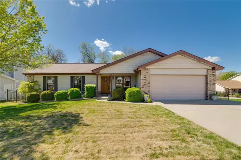 5801 Morning Field Pl, Saint Louis, MO 63128