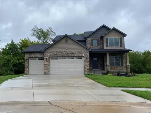 10341 Golterman Dr, Saint Louis, MO 63126