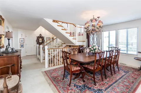 Dining - 622 Highview Circle Dr, Ballwin, MO 63021 photo 4 of 4