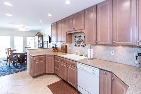 Kitchen - 622 Highview Circle Dr, Ballwin, MO 63021 photo 1 of 4