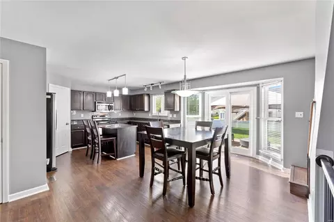Kitchen - 6 Millers Ct, O'fallon, MO 63366 photo 2 of 5