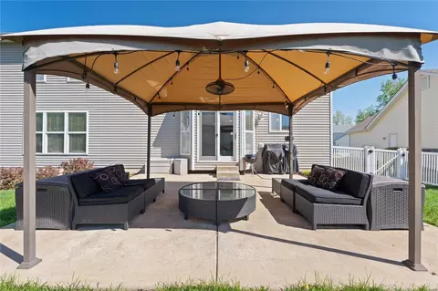 Exterior - 6 Millers Ct, O'fallon, MO 63366 photo 3 of 10