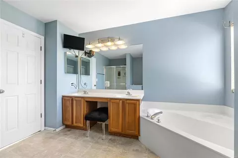 Bath - 6 Millers Ct, O'fallon, MO 63366 photo 4 of 5