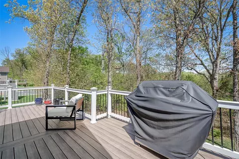 Exterior - 125 Keystone Ridge Dr, O'fallon, MO 63366 photo 3 of 8