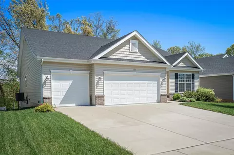 Exterior - 125 Keystone Ridge Dr, O'fallon, MO 63366 photo 2 of 8