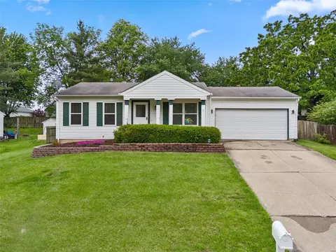 2317 Longmont Dr, O'fallon, MO 63368
