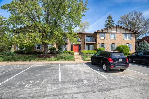 11741 Casa Grande Dr #B, Saint Louis, MO 63146