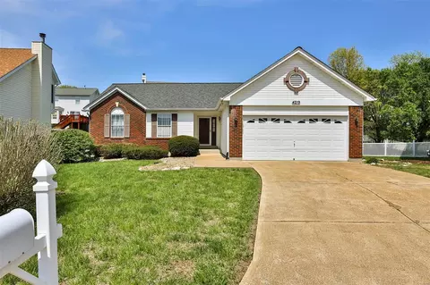 4219 Chatford Ct, Saint Louis, MO 63129