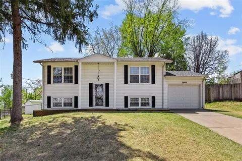 3860 Dunn Rd, Hazelwood, MO 63042