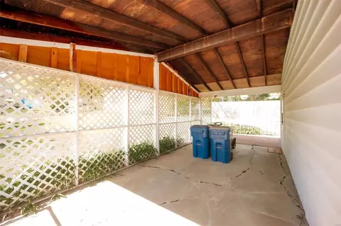 Exterior - 249 Ries Rd, Ballwin, MO 63021 photo 5 of 10