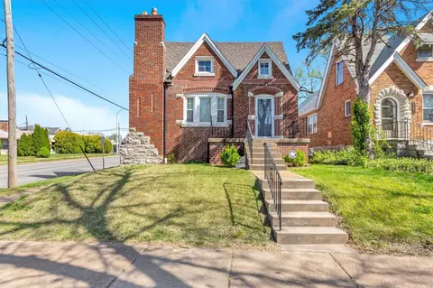 5355 Winona Ave, Saint Louis, MO 63109