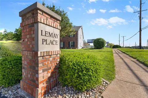 3602 Tracey Rich Rd #2C, Saint Louis, MO 63125