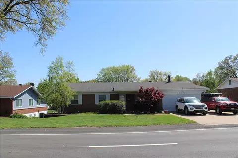 10036 Midland Blvd, Saint Louis, MO 63114
